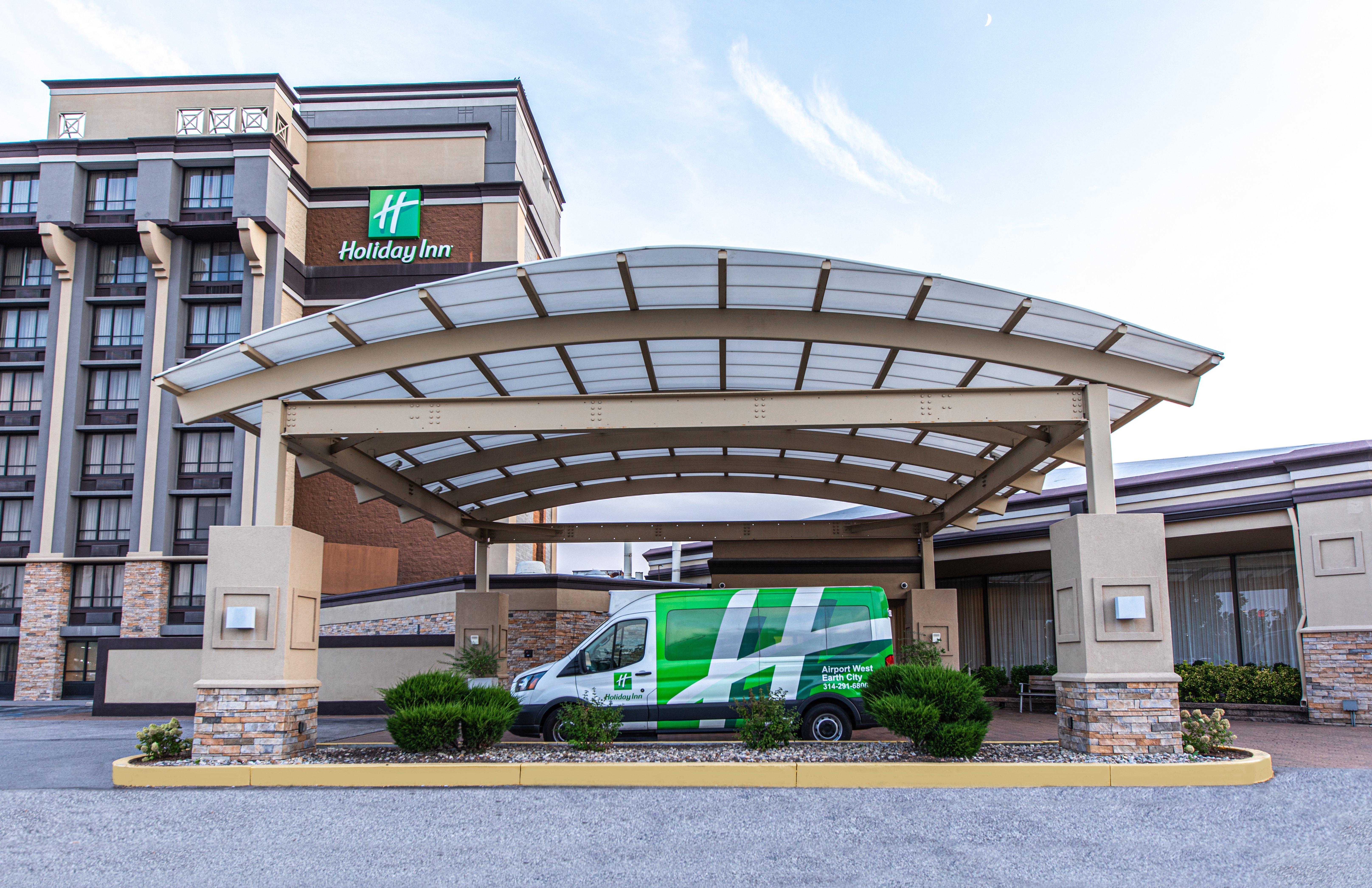 Hilton St. Louis Airport Hotel Woodson Terrace Bagian luar foto